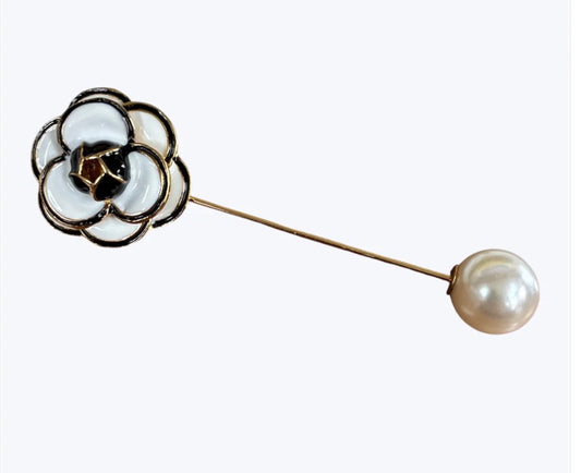 Pearl Tip Flower Brooch